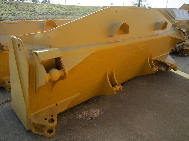 CATERPILLAR D8N Photo