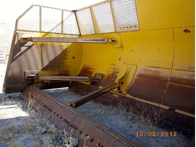 CATERPILLAR D10N Photo