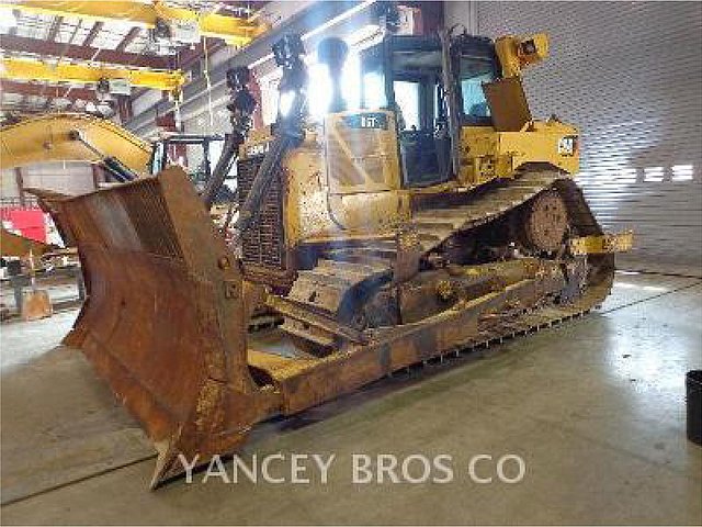 2011 CATERPILLAR D6T LGP Photo