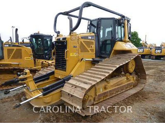 13 CATERPILLAR D6N