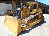 12 CATERPILLAR D6T LGP