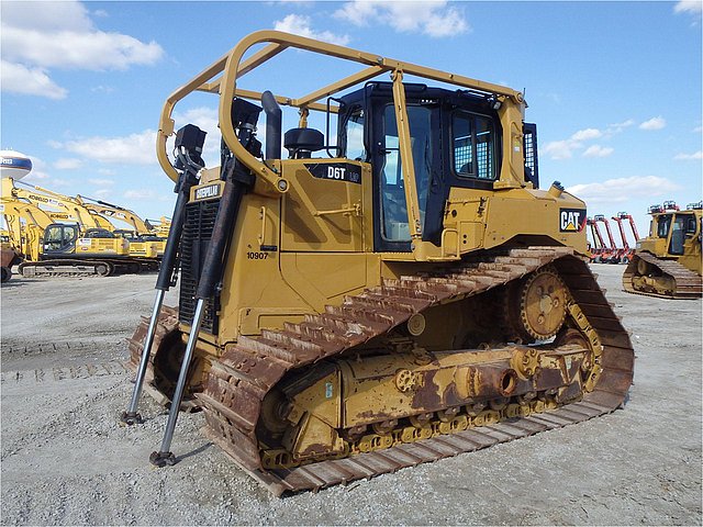 2012 CATERPILLAR D6T LGP Photo