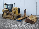 11 CATERPILLAR D6N