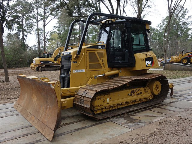 2011 CATERPILLAR D6K LGP Photo