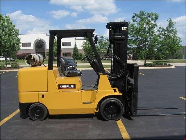 2004 CATERPILLAR GC55K Photo