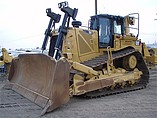 13 CATERPILLAR D8T LGP