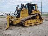 12 CATERPILLAR D6T LGP