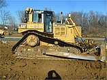 2011 CATERPILLAR D6T LGP Photo #3