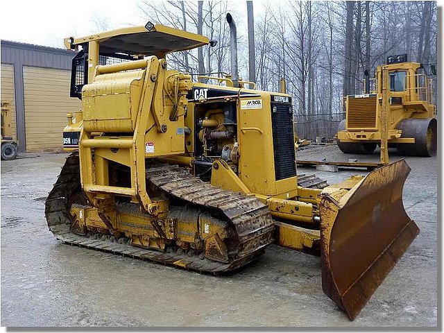 2005 CATERPILLAR D5N LGP Photo